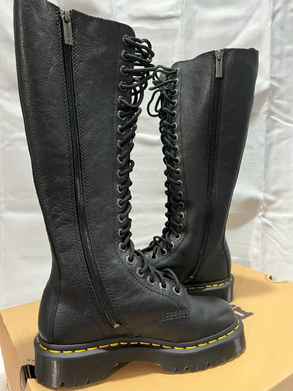Dr. Martens women's 1B60 Bex black leather lace-up knee-high boots - Picture 6 of 8